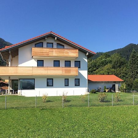 5-Sterne Active Ferienwohnung Chiemgau Marquartstein Ruang foto